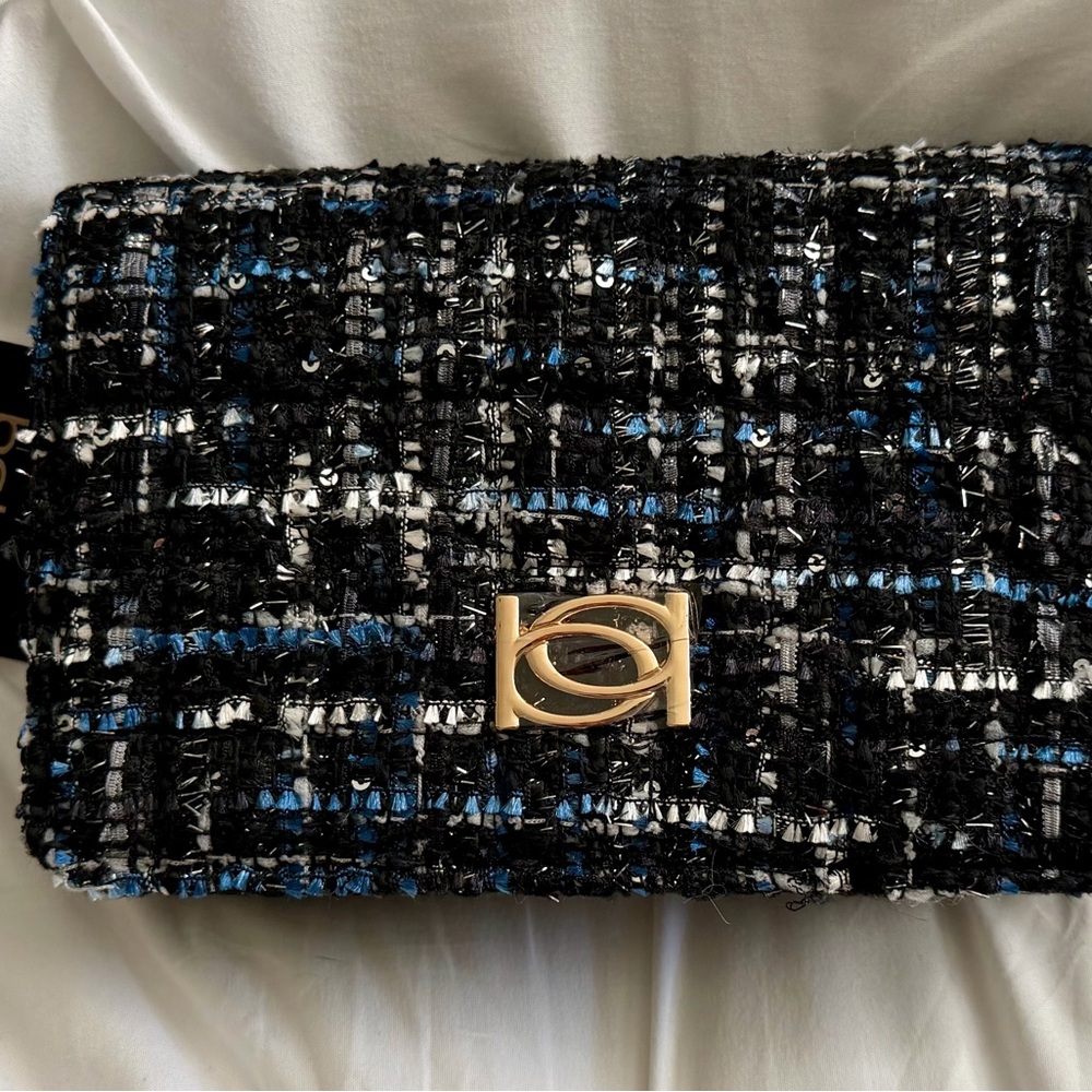 Chic Tweed Crossbody Bag - Black and Blue